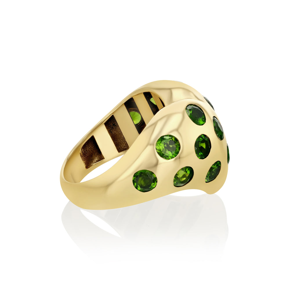 Rachel Quinn Jewelry Chubby Heart Ring in yellow gold with inlay chrome diopside polka dots side view.