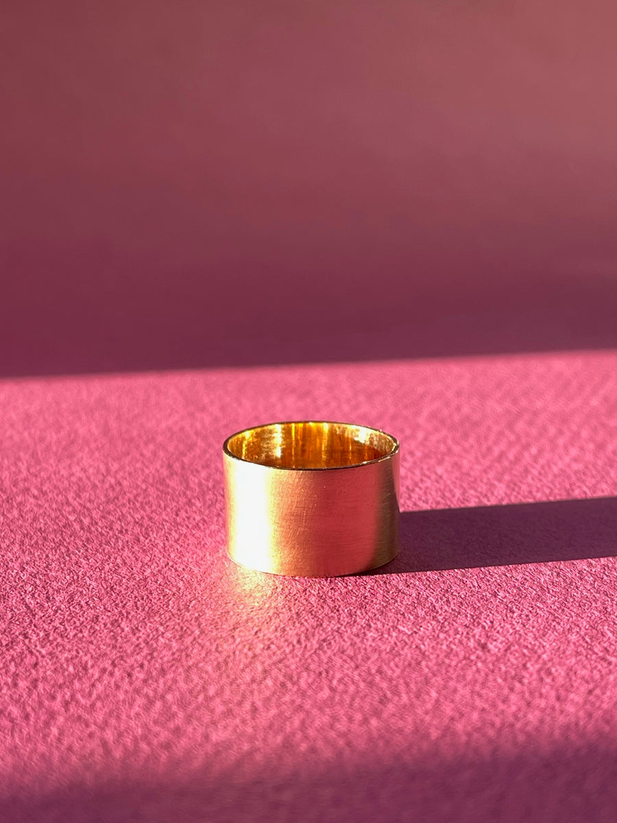 Gold Cigar Band Ring, size 6.5