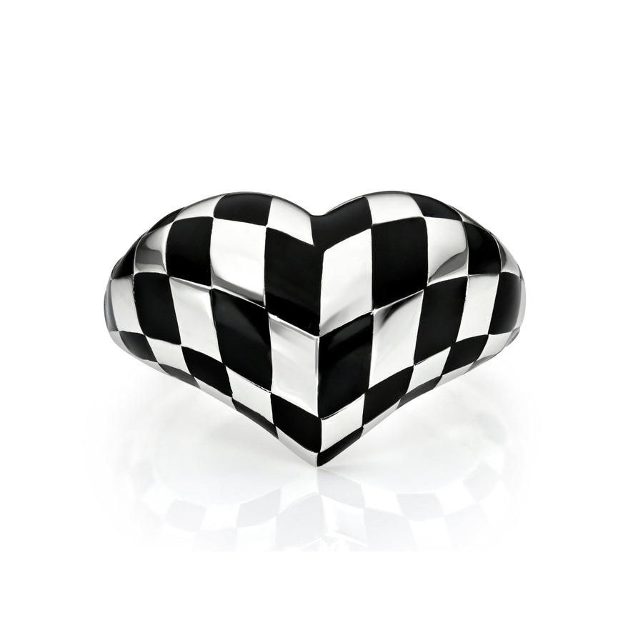 Black checkered heart-shaped ring in sterling silver on a white background