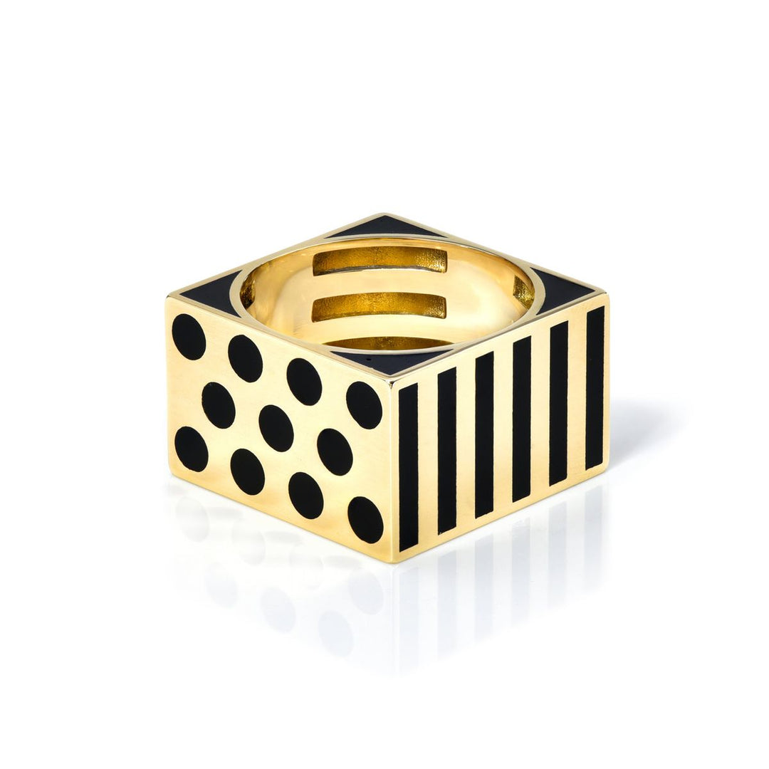 rachel quinn jewelry block ring yellow gold ring with black stripes and large dots pattern on sides of ring