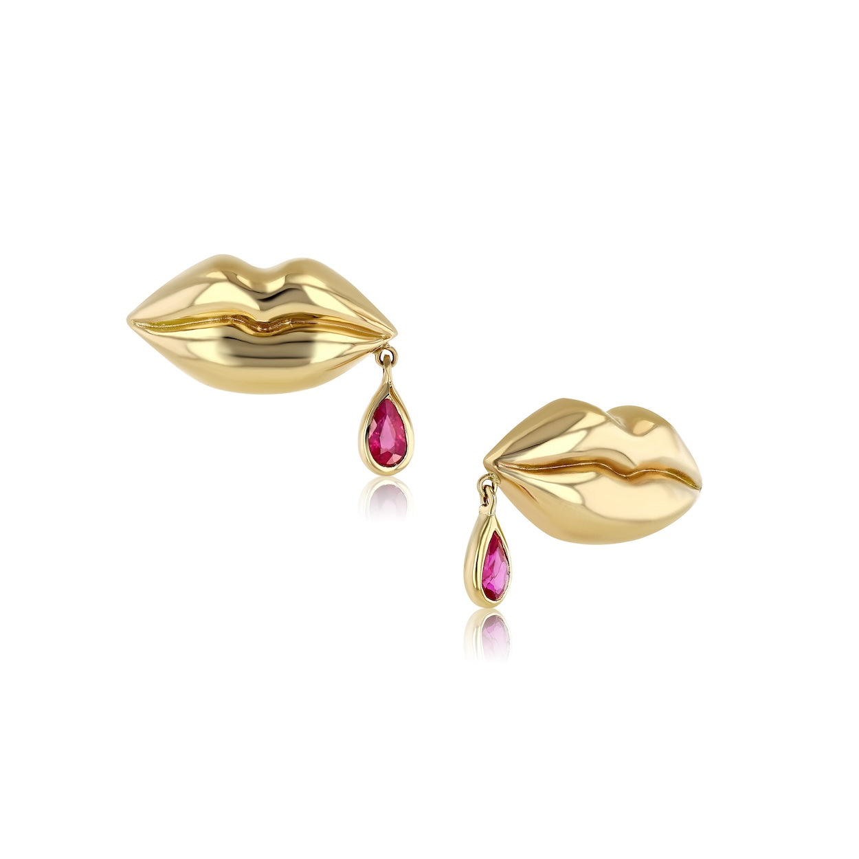 Rachel Quinn gold lips earrings with ruby droplets against a white background.
